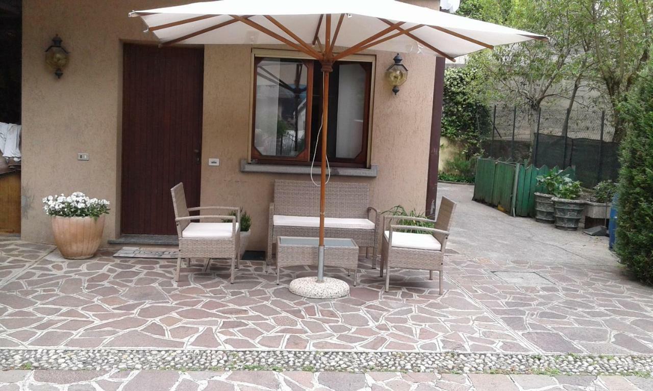 Appartement Shabby House Donatella à Carenno Extérieur photo